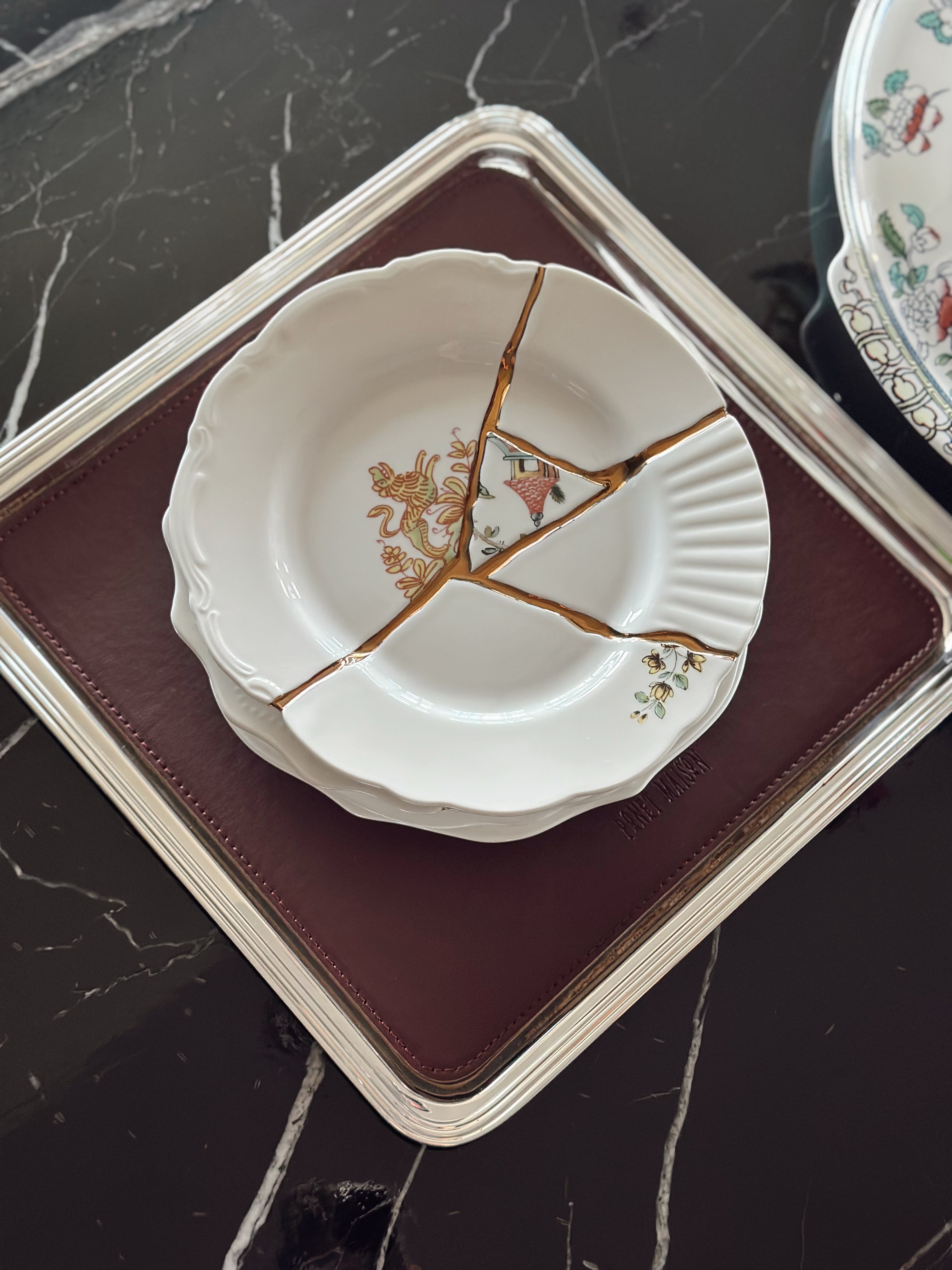 Deri 30x30 Tepsi İçi Örtüsü (Mürdüm/Krem)