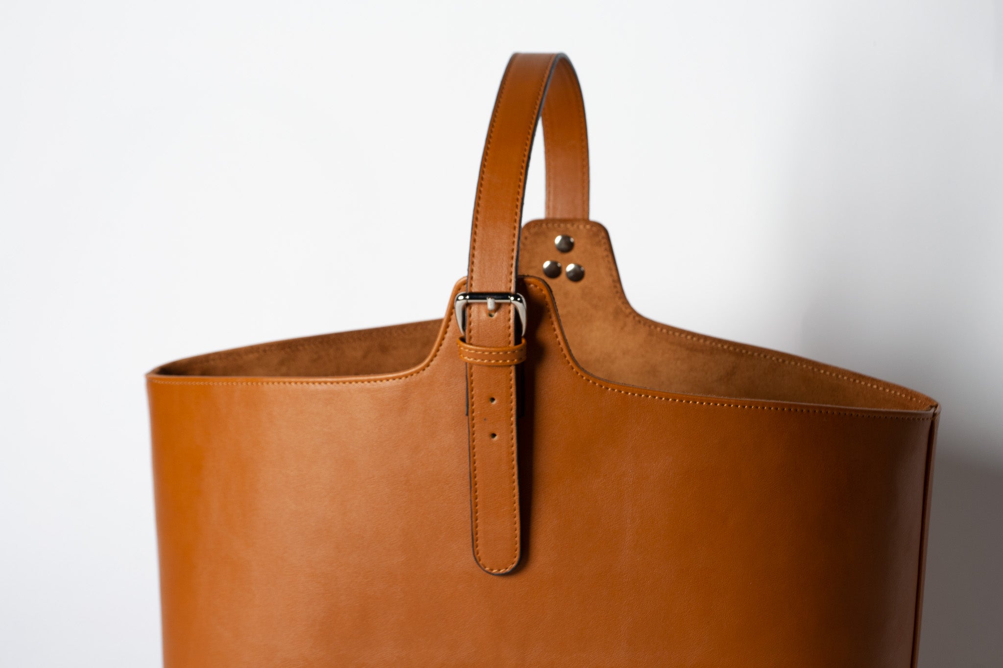 Taba Deri Battaniye Sepeti & Dekoratif Çanta