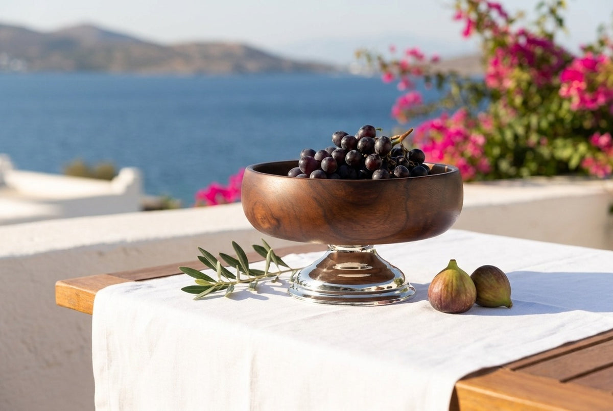 Wood & Silver — Gümüş Ayaklı Ahşap Sunum Kasesi, Bodrum terası
